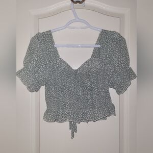 Romwe Blue/Green & White Crop Top
